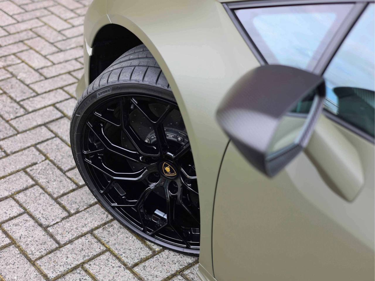 Lamborghini Huracan
