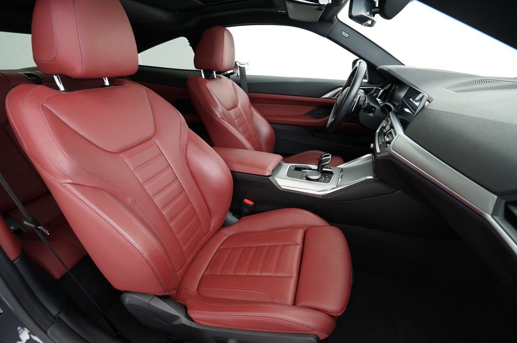 BMW M440i
