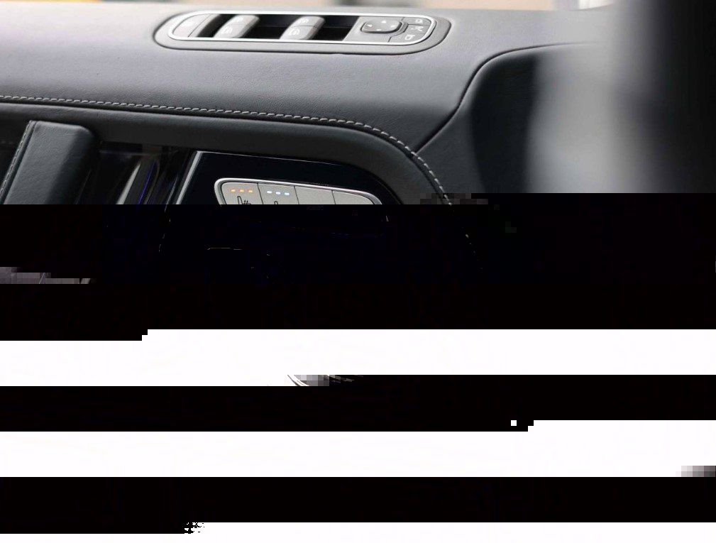 Mersedes-Benz G500