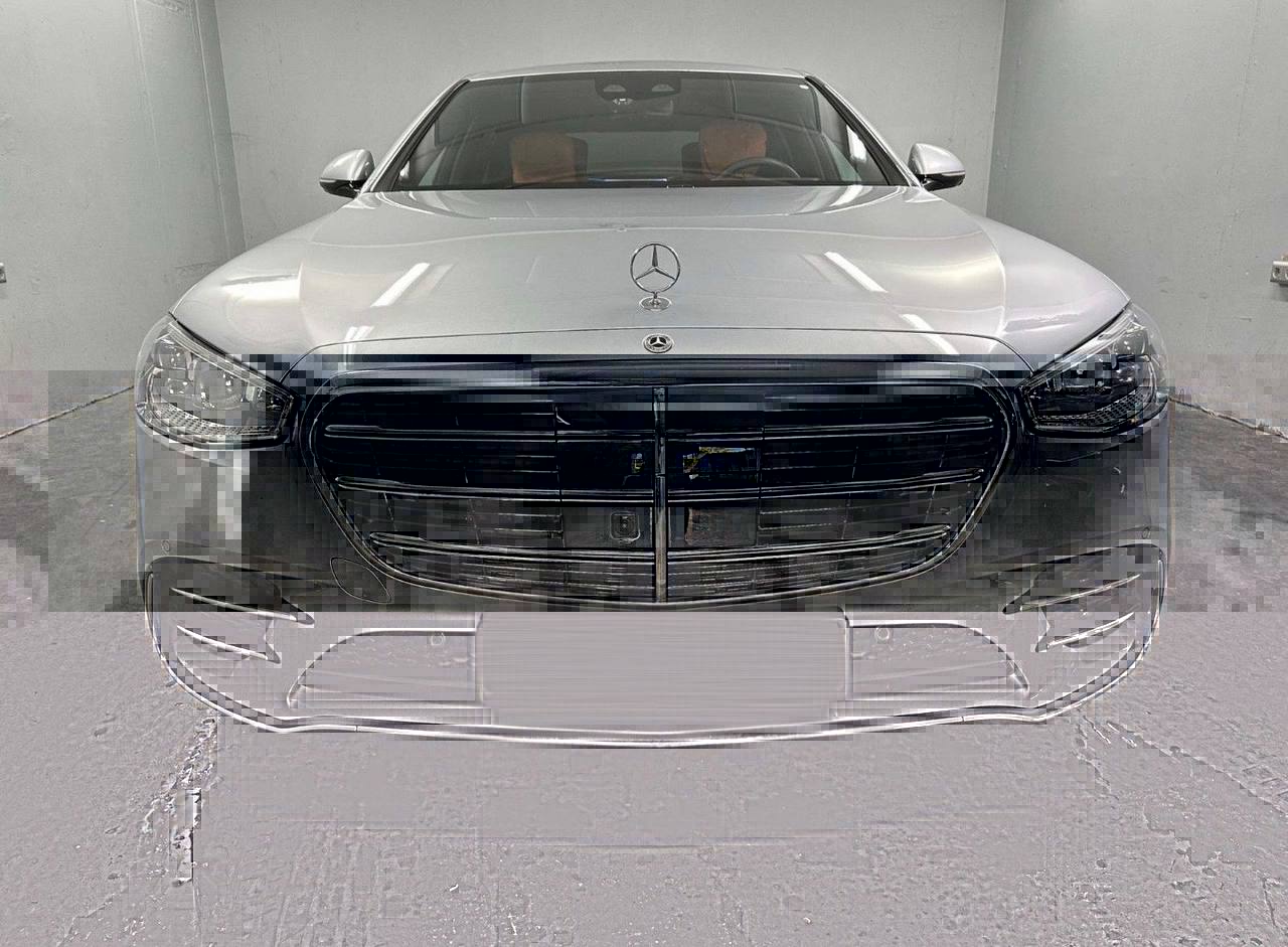 Mercedes-Benz S450