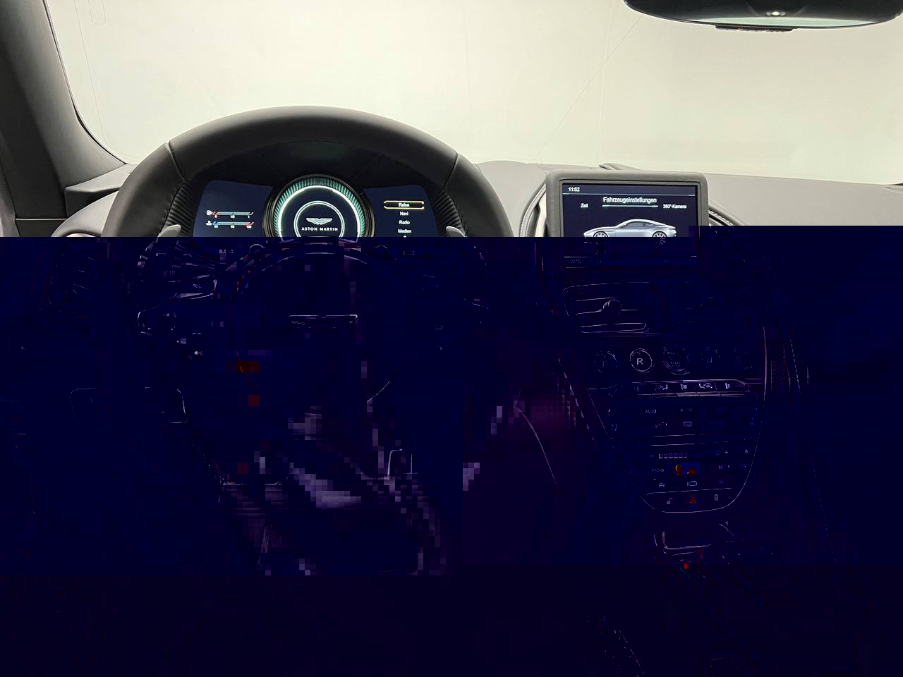 Aston Martin DB11