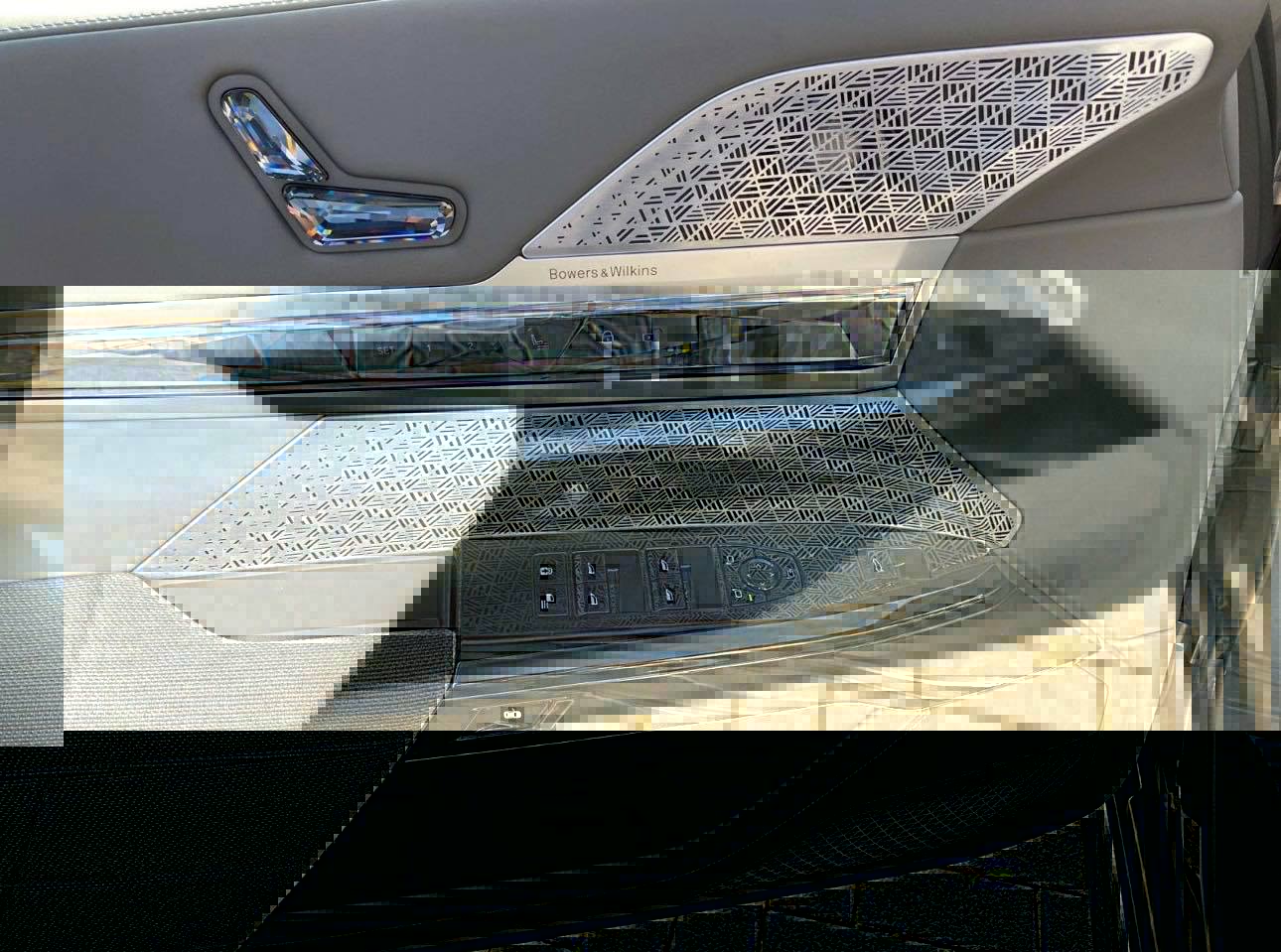 BMW I7