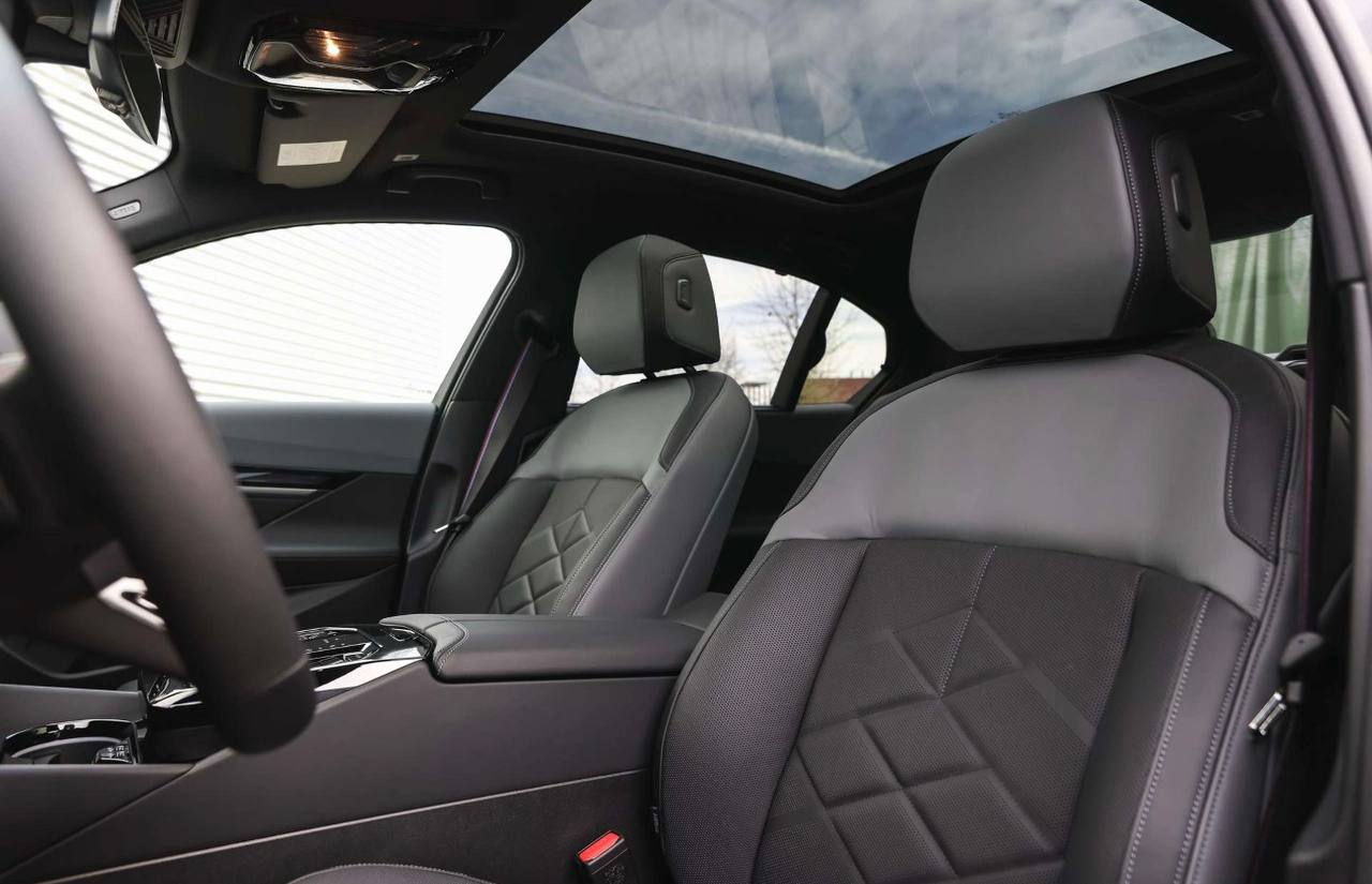 BMW I5