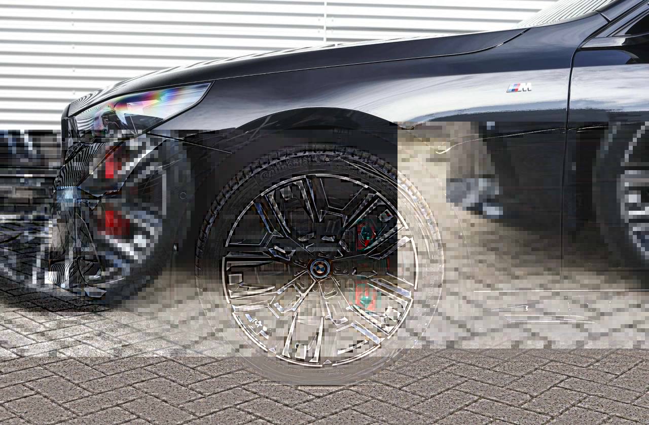 BMW I5